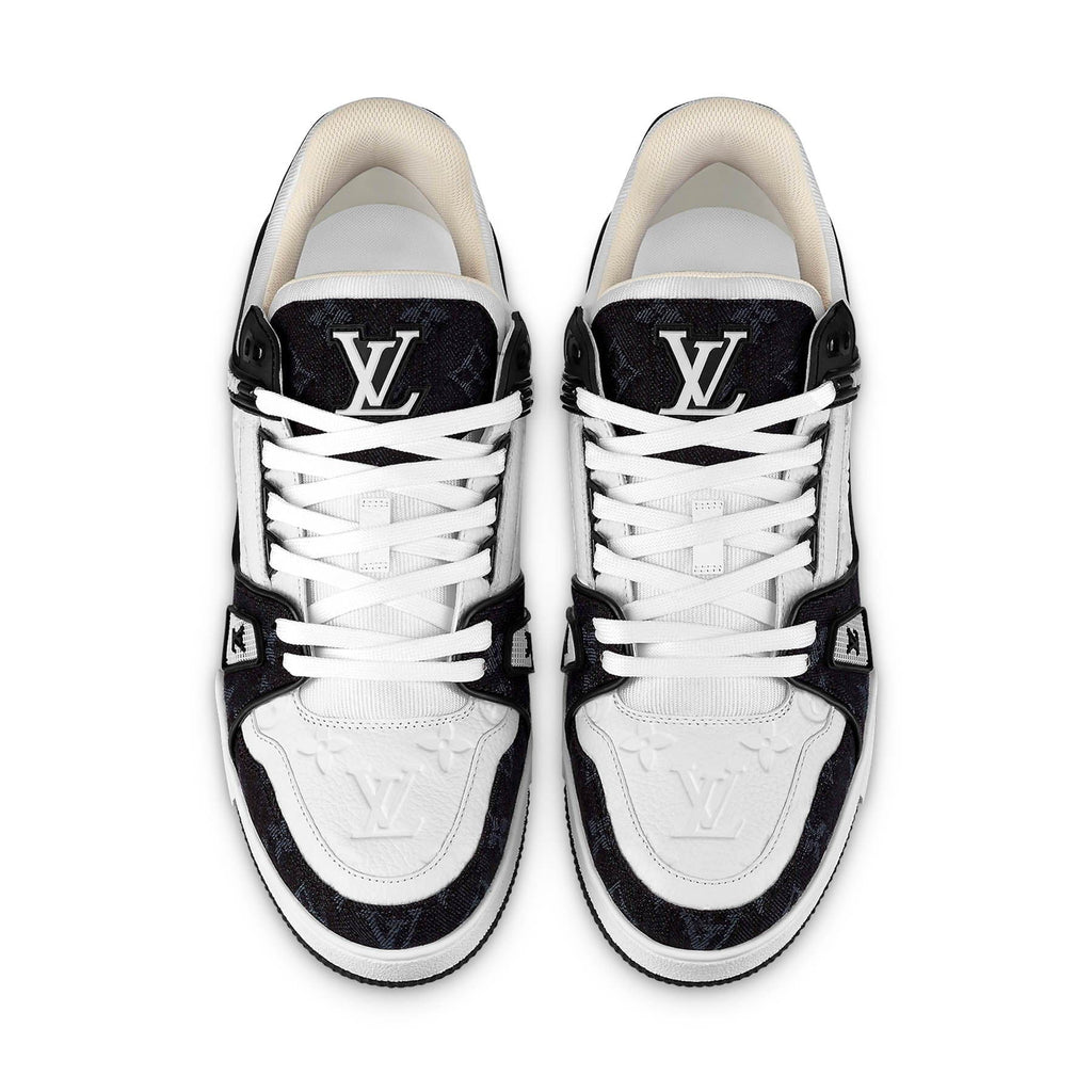 Lv trainer leather low trainers Louis Vuitton Blue size 5 UK in