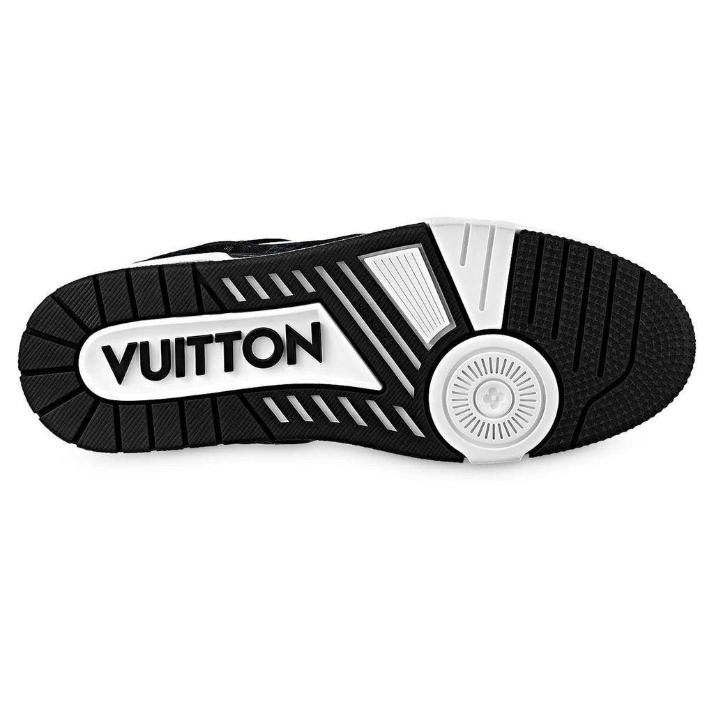 Louis Vuitton lv trainer shoes, Size (India/UK): 9