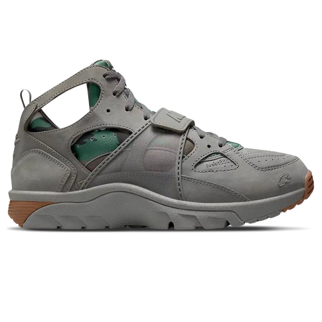 Corteiz x Nike Air Trainer Huarache 'Flat Pewter' - Kick Game