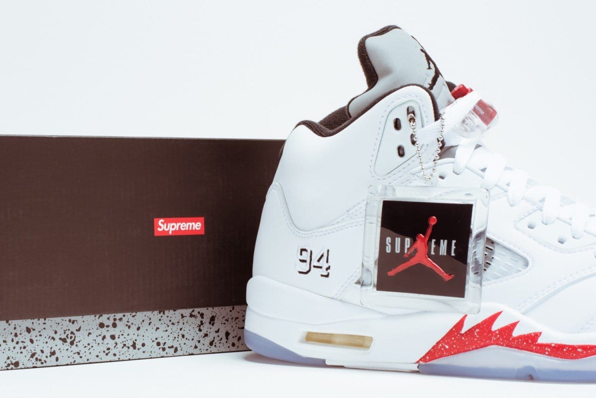 AIR JORDAN 5 RETRO SUPREME 