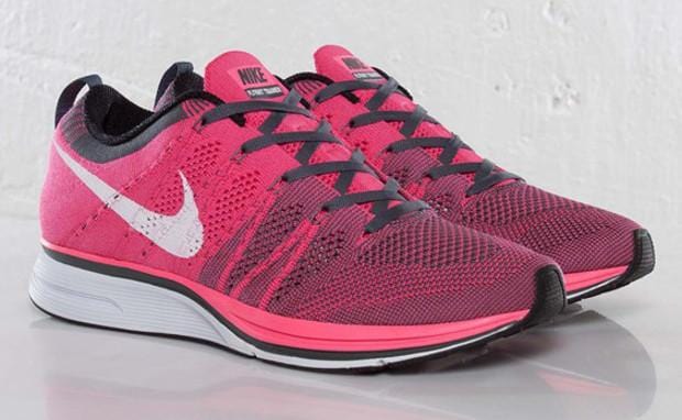 Nike Flyknit Trainer+ Pink Flash - Kick Game