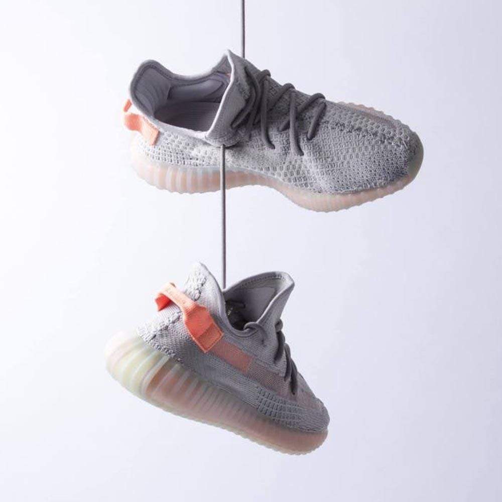 Adidas yeezy true form iii best sale