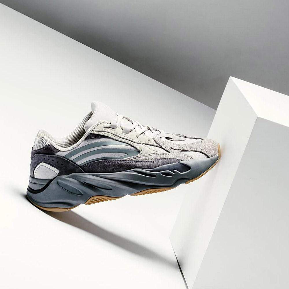 Adidas yeezy boost 700 v2 tephra uk hotsell