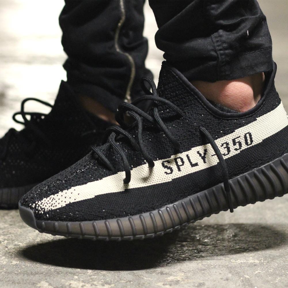 Adidas yeezy oreo original uk best sale