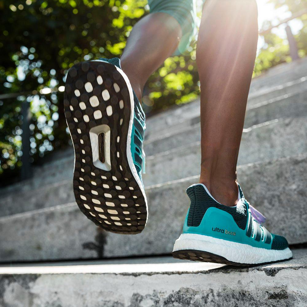 Adidas Ultra Boost WMNS "Clear Green" - Kick Game