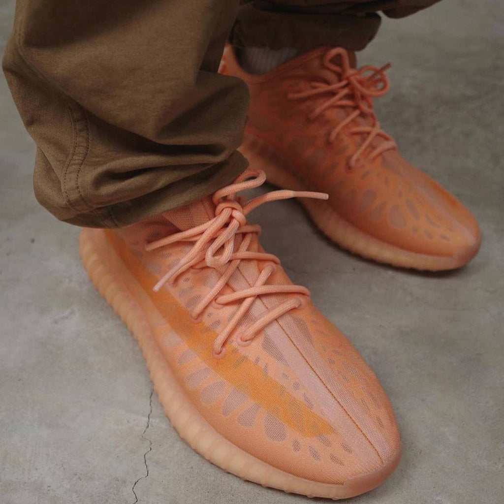 adidas Yeezy Boost 350 V2 'Mono Clay' - Kick Game