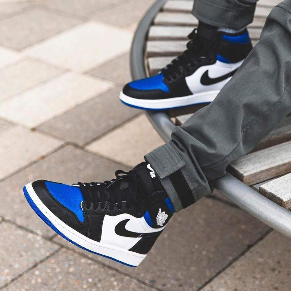 Nike air jordan 1 retro high og gs royal toe sale