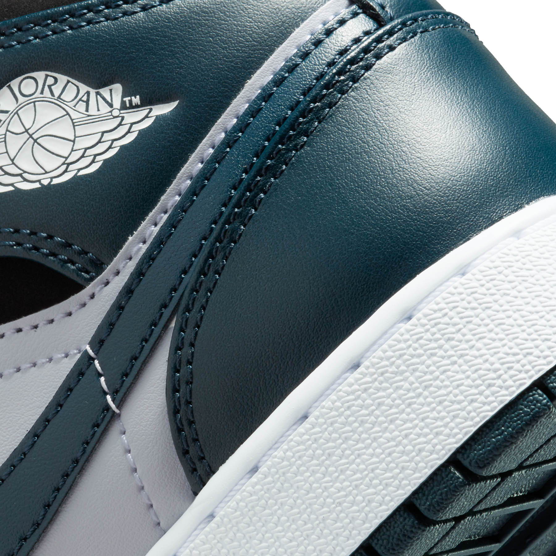 Jordan 1 Mid online ‘White Black Teal’ (TD)