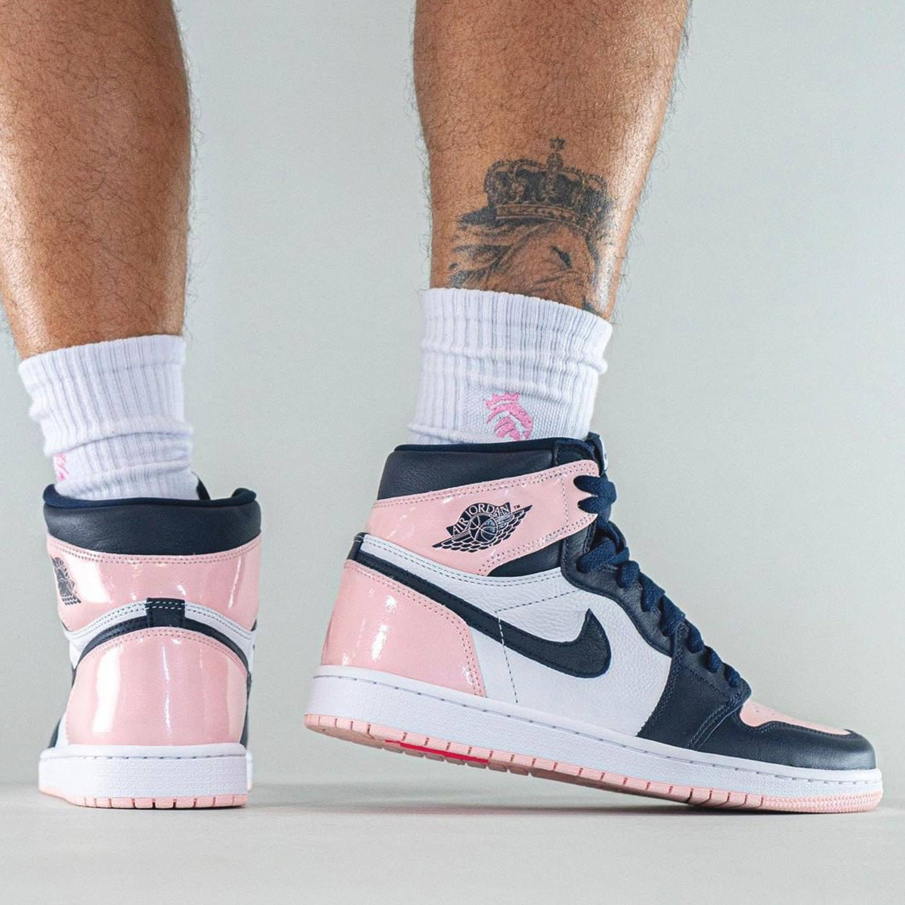 Air Jordan 1 Retro High Wmns OG SE Bubble Gum