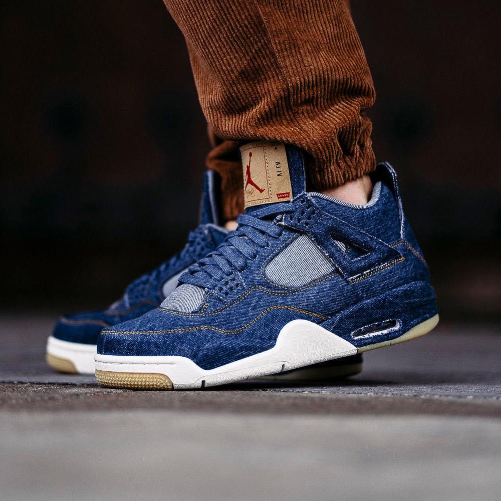 Nike x levi's air jordan 4 retro sneakers hotsell