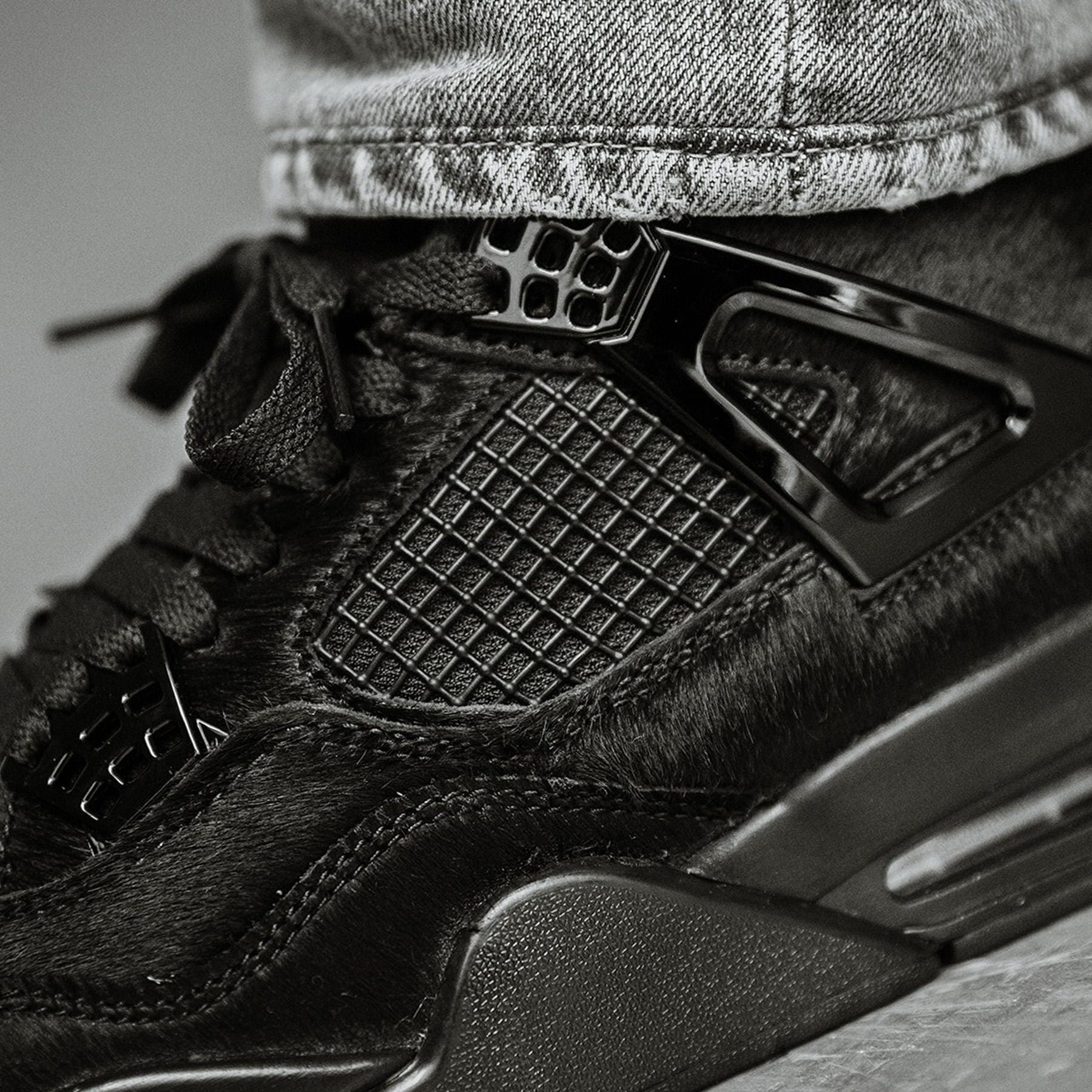 Olivia Kim x Air Jordan 4 Wmns Retro 'No Cover' — Kick Game