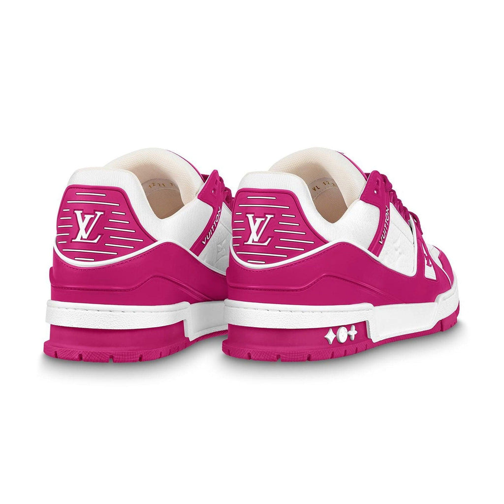 Louis Vuitton - Authenticated Run Away Trainer - Suede Pink for Women, Very Good Condition