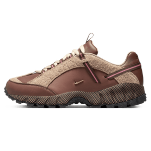 Jacquemus x Wmns Air Humara LX 'Brown'