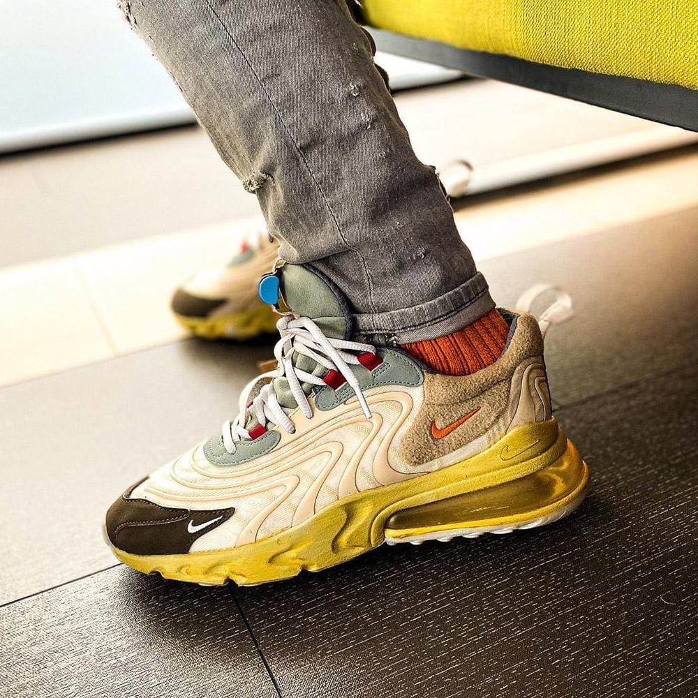 Travis Scott Cactus Jack × Nike  26.0新品未使用タグ付き