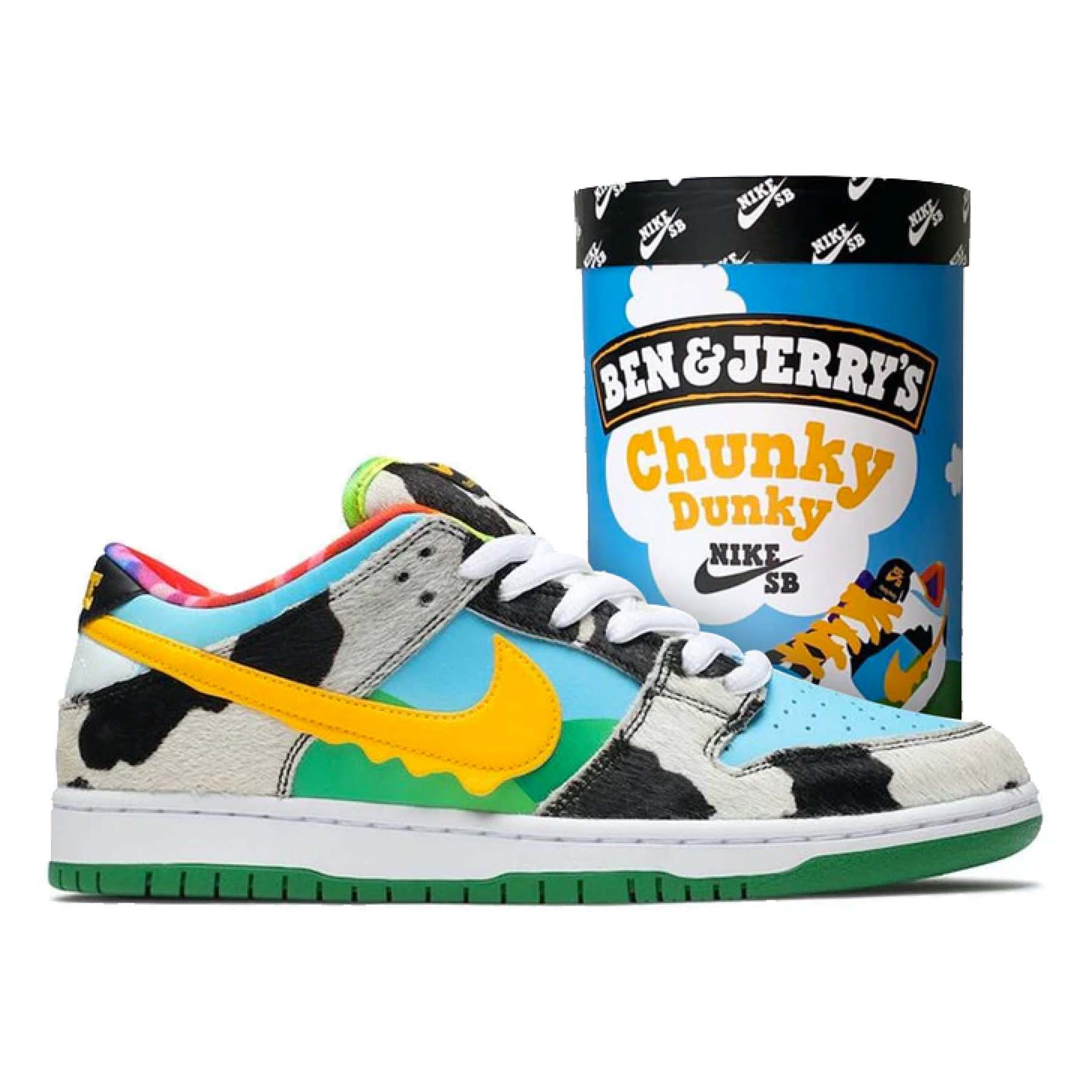 Chunky selling Dunky Nike Dunk Low 9.5 women, 8 men