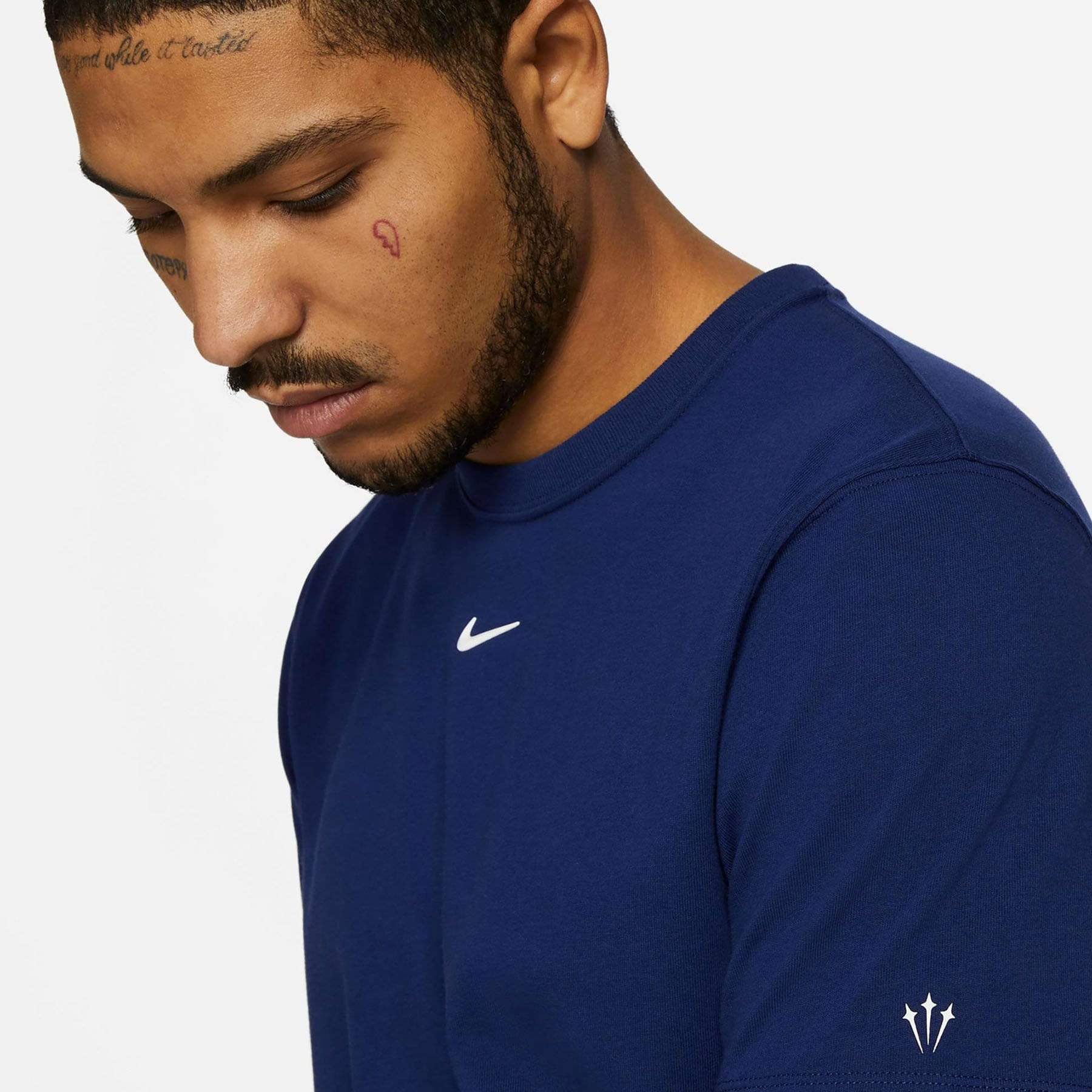 Nike t shirt drake best sale