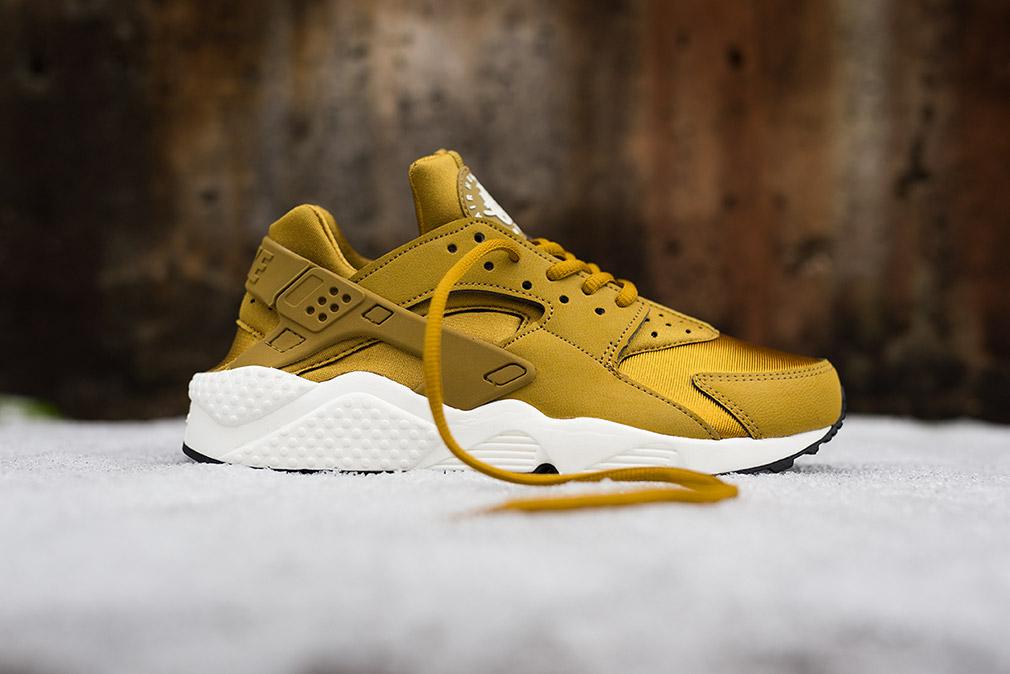 Nike Air Huarache 'Bronze Sail' - Kick Game