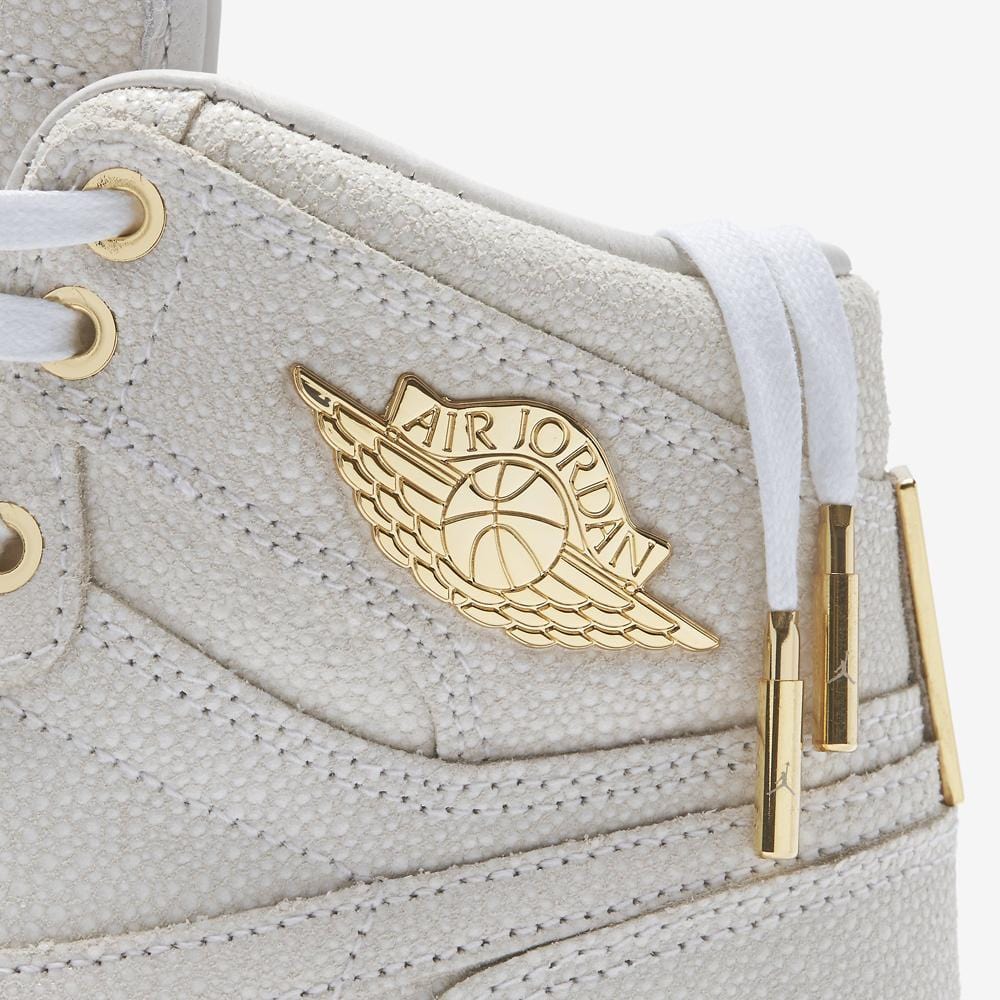 Air jordan clearance 1 24k gold